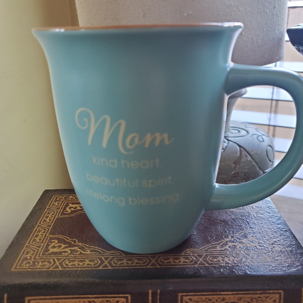 Abbey Press Gift "MOM" Proverb Cup 14 Oz